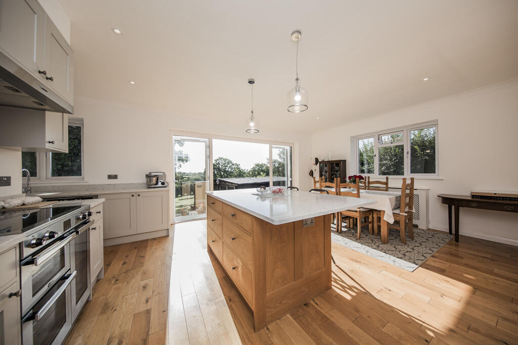 Kitchen 2