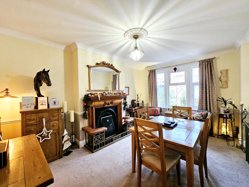 315b13af-e1b7-4a26-b862-eb38da2f69a5