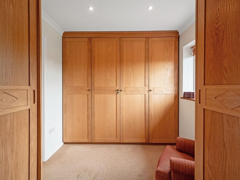 Master dressing room