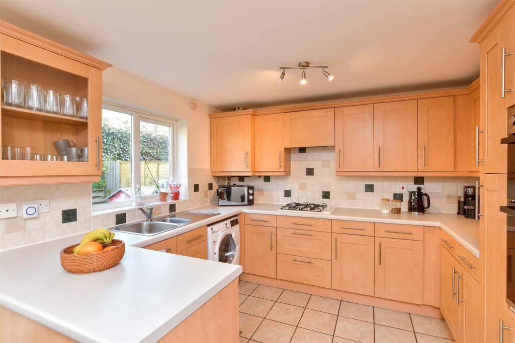Kitchen /Dining Room