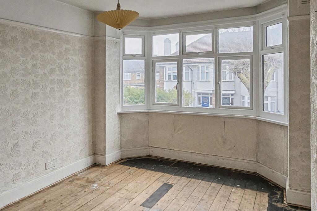 9 Harold Road, Park Royal, London, NW10 7BG
