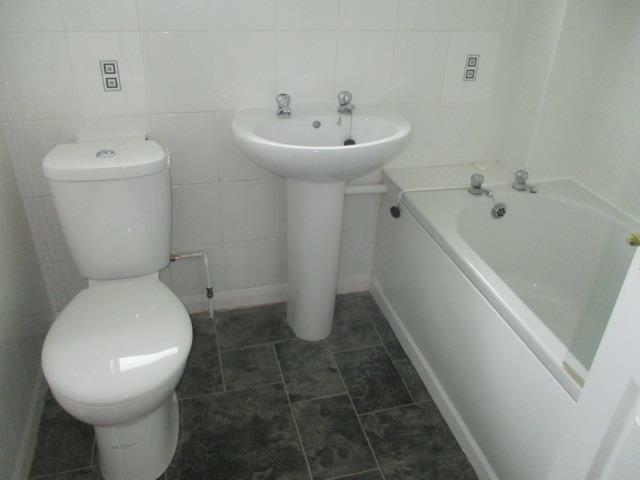 Bathroom.JPG
