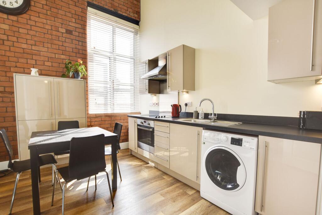 Open Plan Living Dining Kitchen