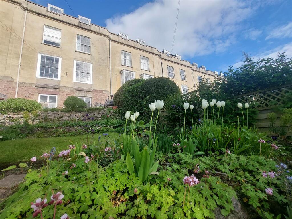 Garden.jpg