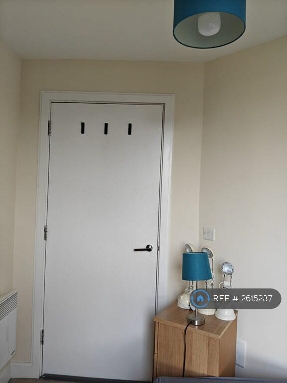 Bedroom2_2