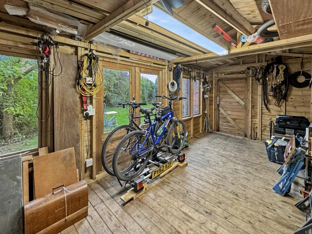 Other / Outdoor Shed