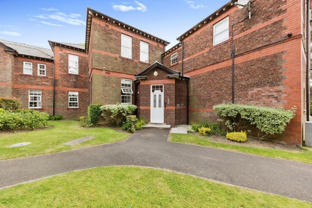 The Uplands, Bishopton Drive, Macclesfield, Cheshire, SK11