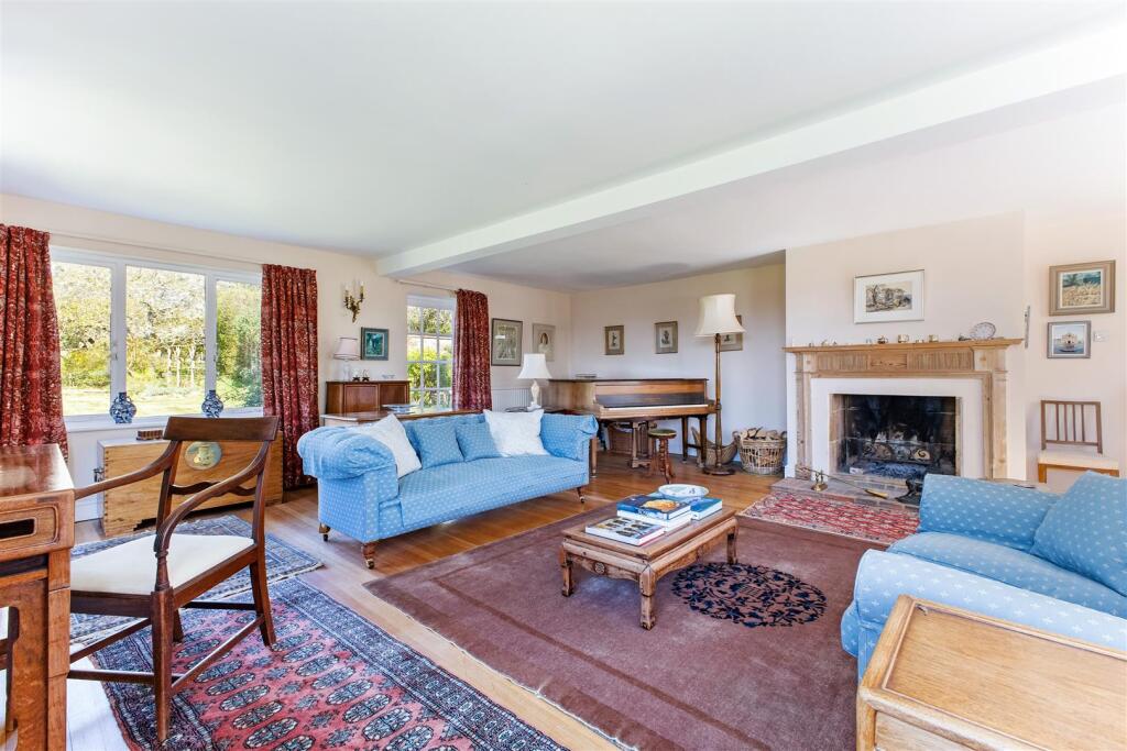 89190_Barn Cottage North Street Rogate  (13).jpg