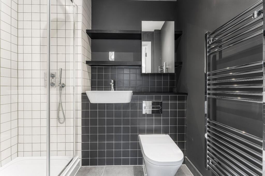 property in Blackwall Reach, 
1A Prestage Way, E14