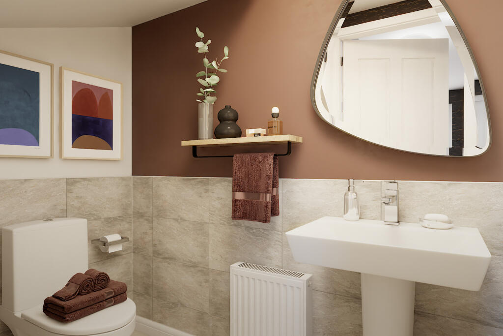 WC in 4 bedroom townhouse