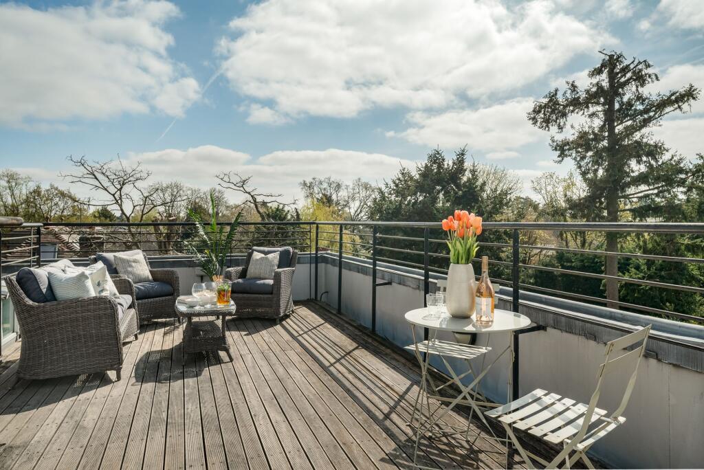 Roof terrace