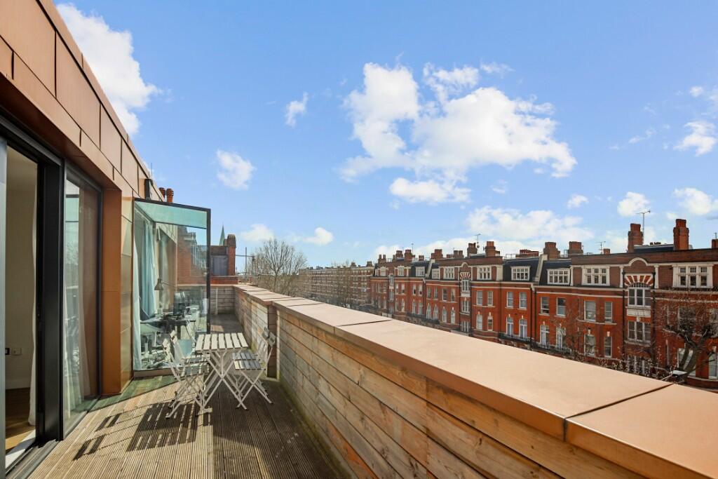 Roof terrace