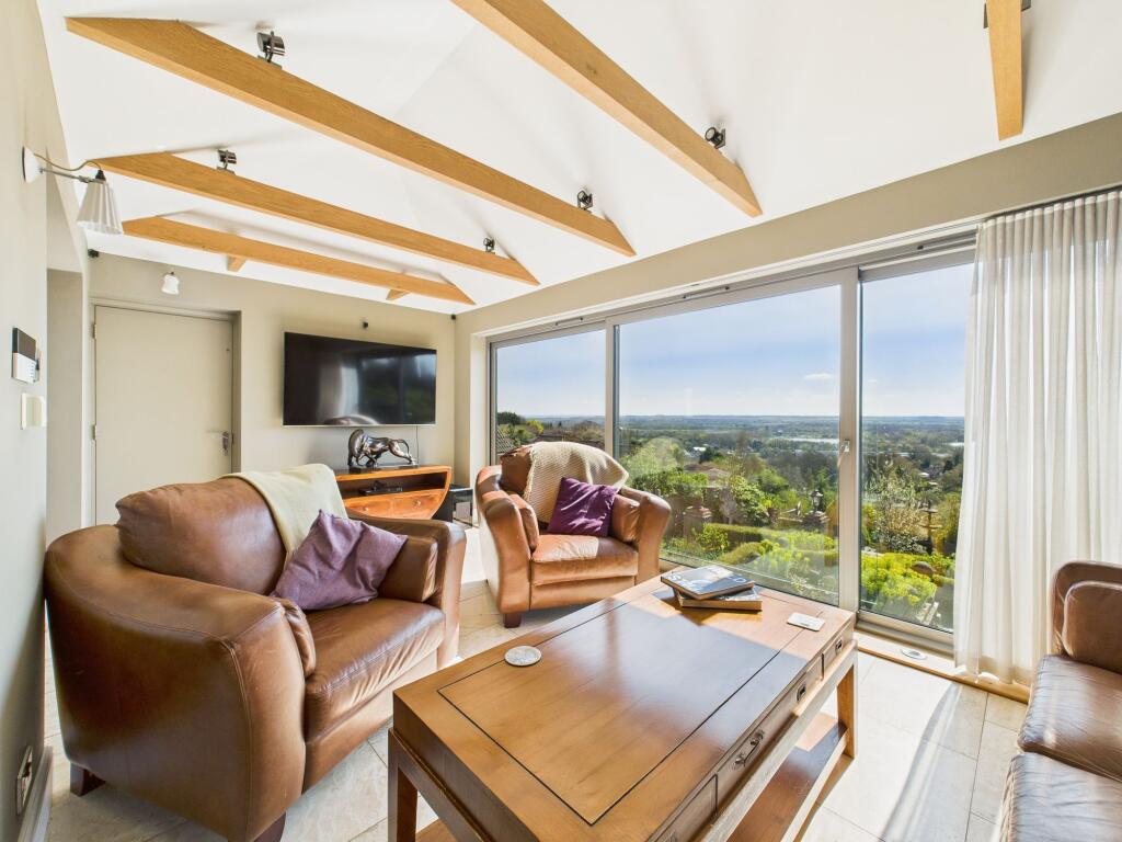 Lounge Area