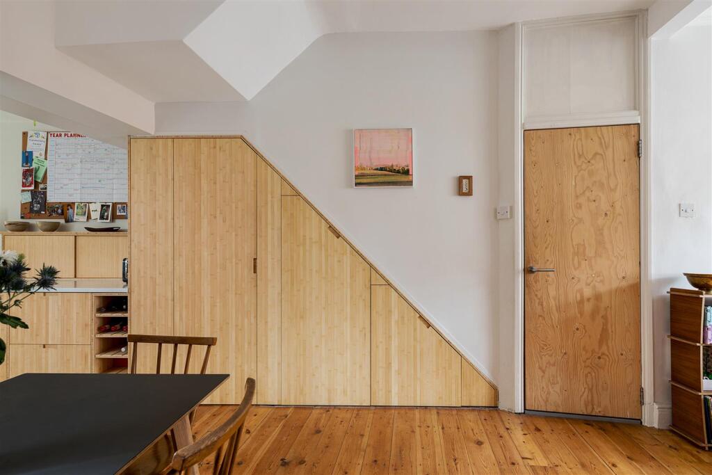 Wellington Road, E17