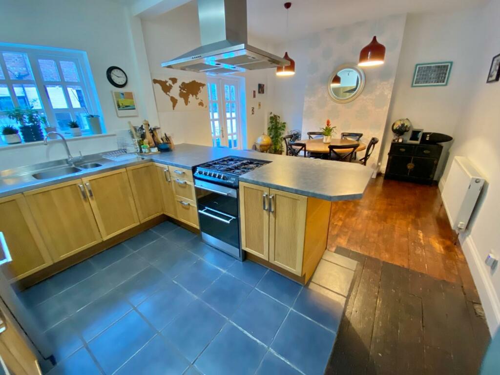 Dining Kitchen