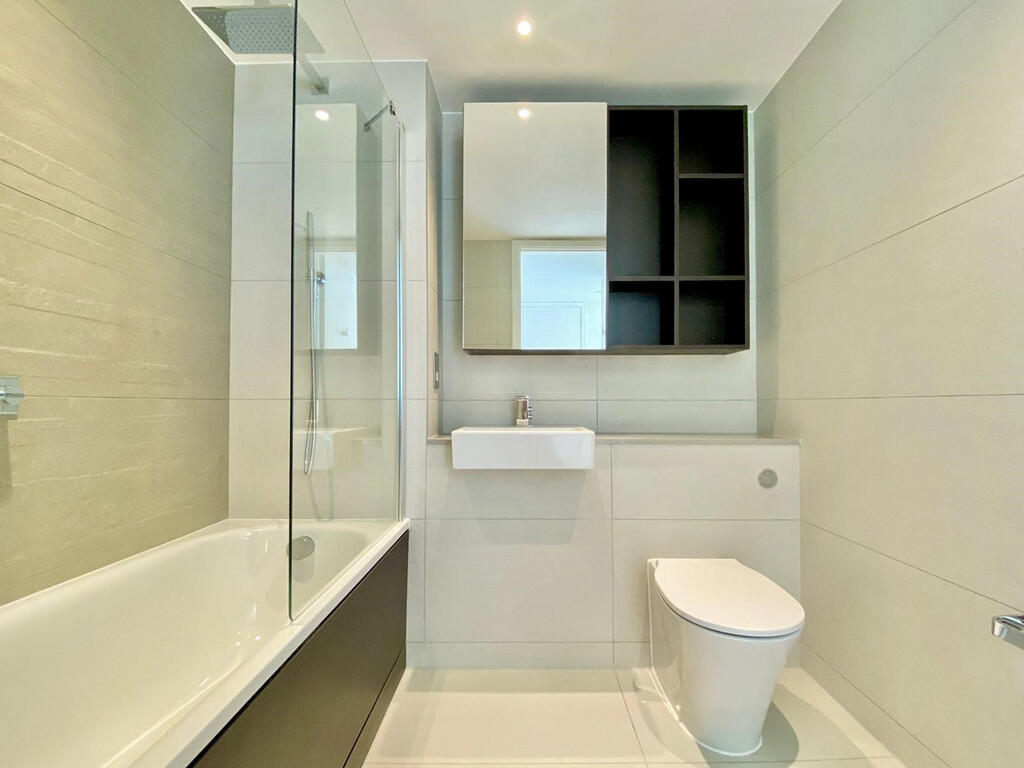 Bathroom (9) New