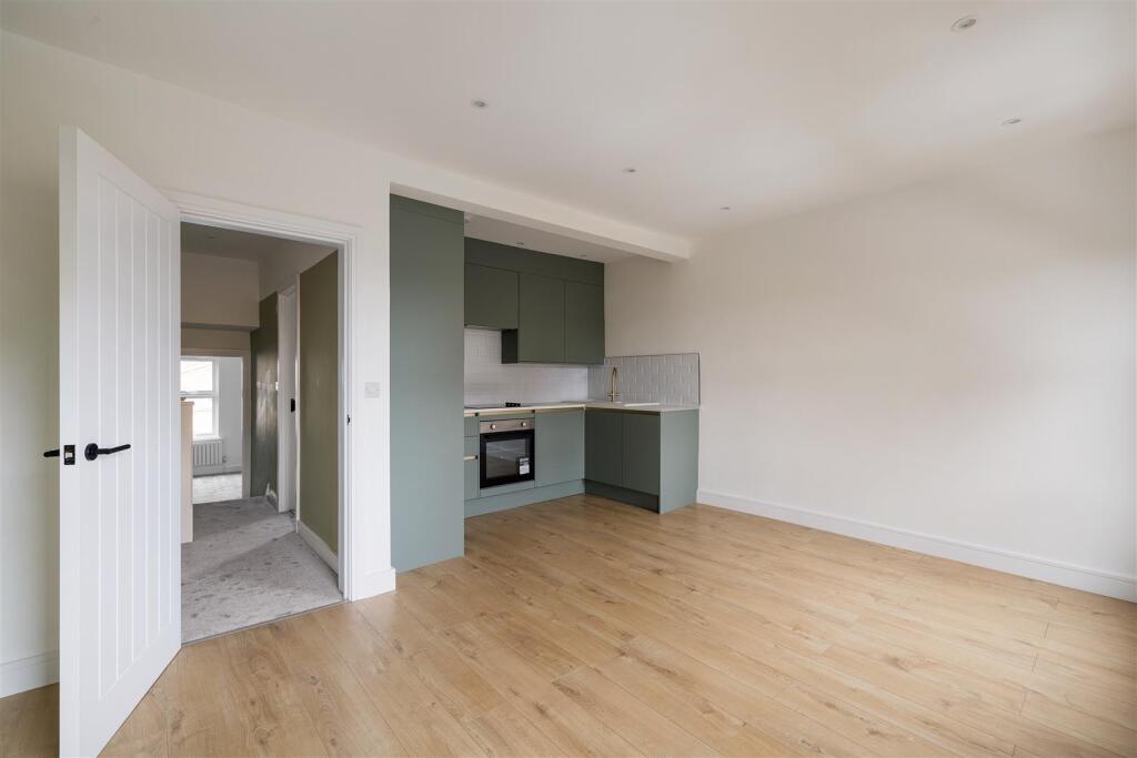 Elsham Road