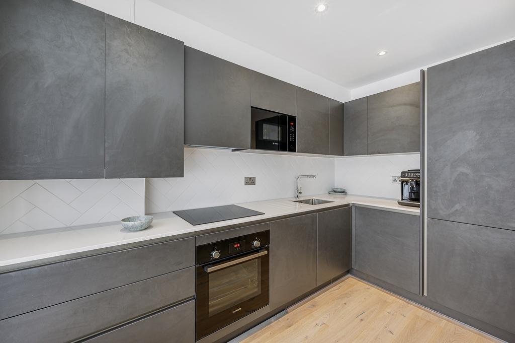 Golden Manor, Hanwell, London, W7 3EE