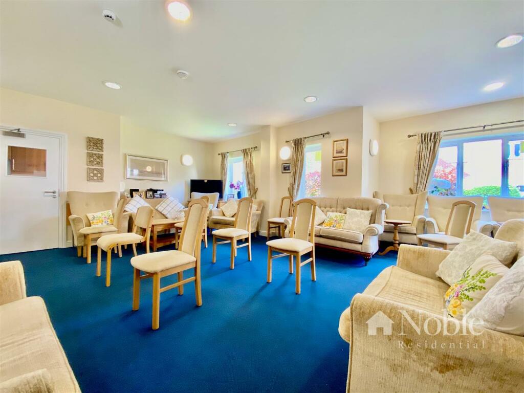 Communal Lounge