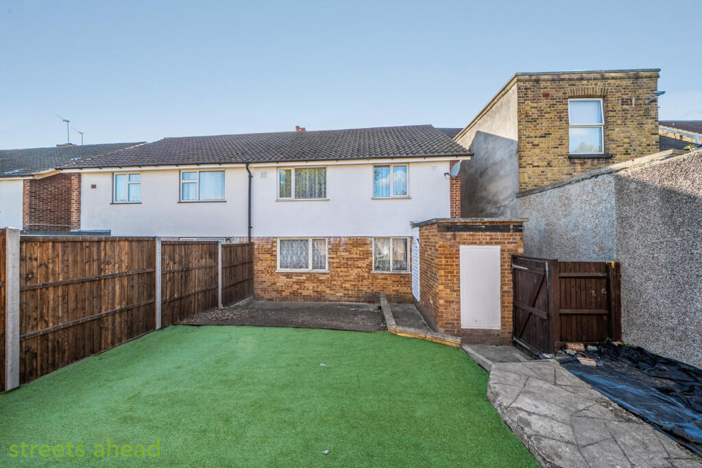 8b455907-f04b-4bb...