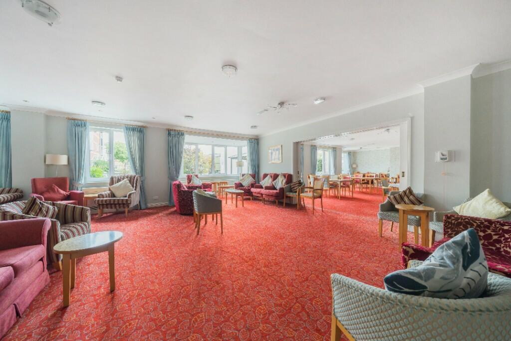 Owners' Lounge