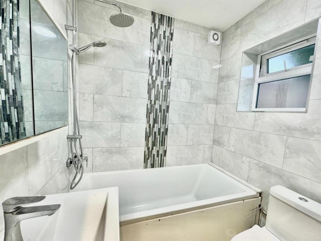 WhatsApp Image 2025-09-19 at 13.10.20_9e0411fe.jpg