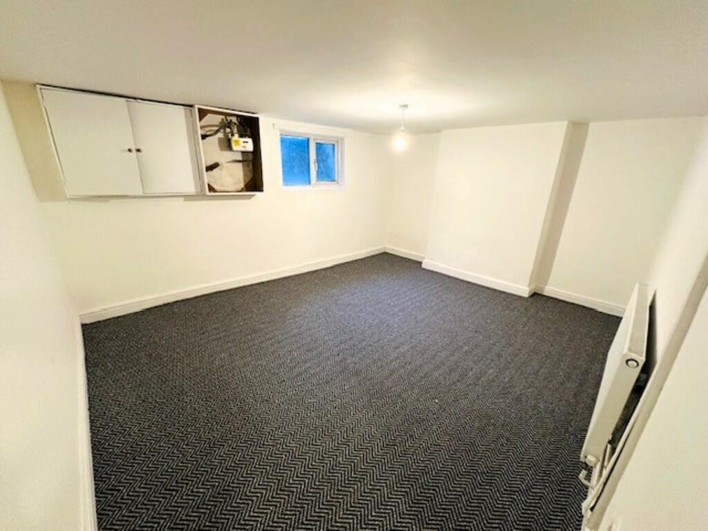 BASEMENT ROOM 1