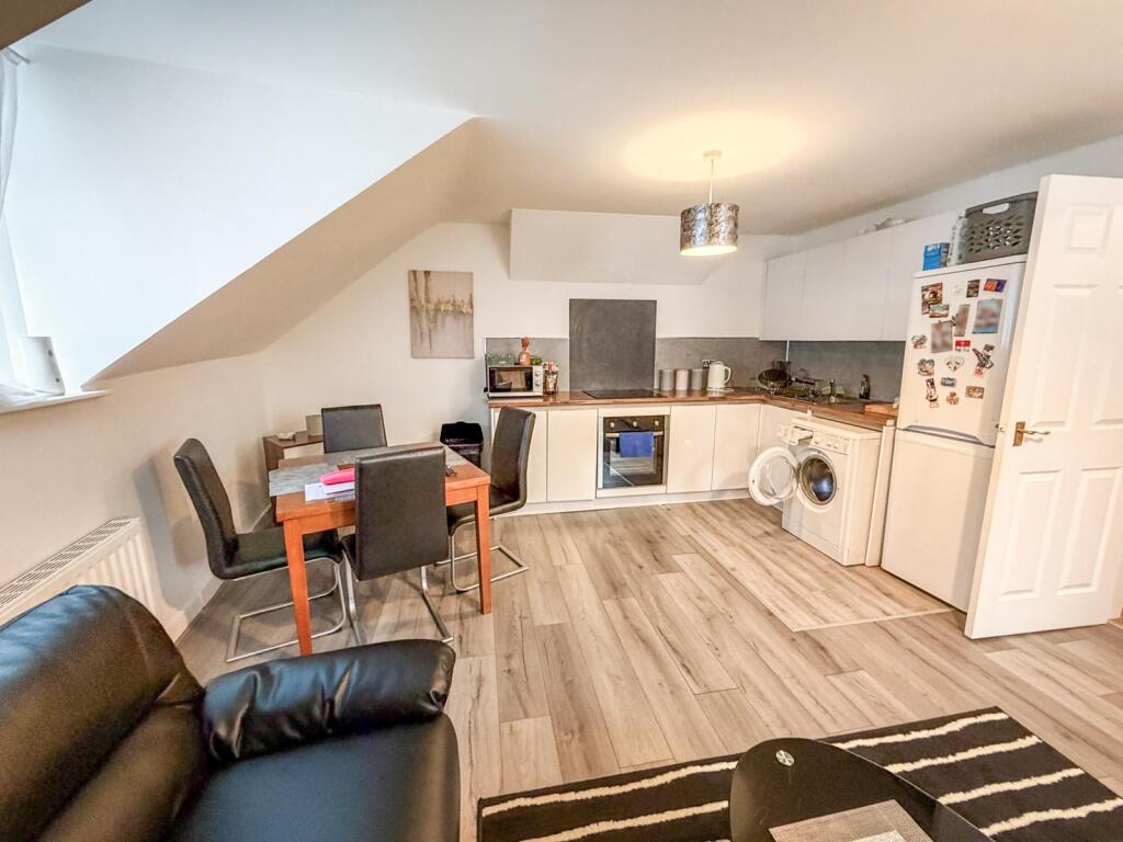 WhatsApp Image 2025-10-11 at 07.35.33_eb18e45b