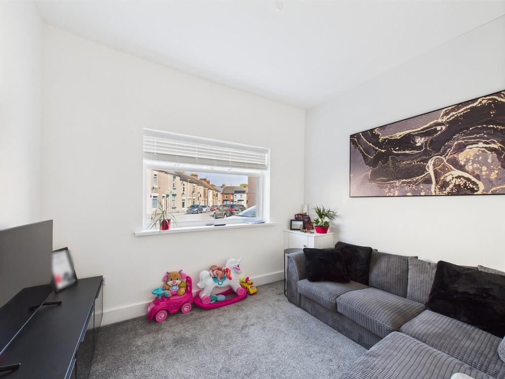 CAM01835G0-PR0200...