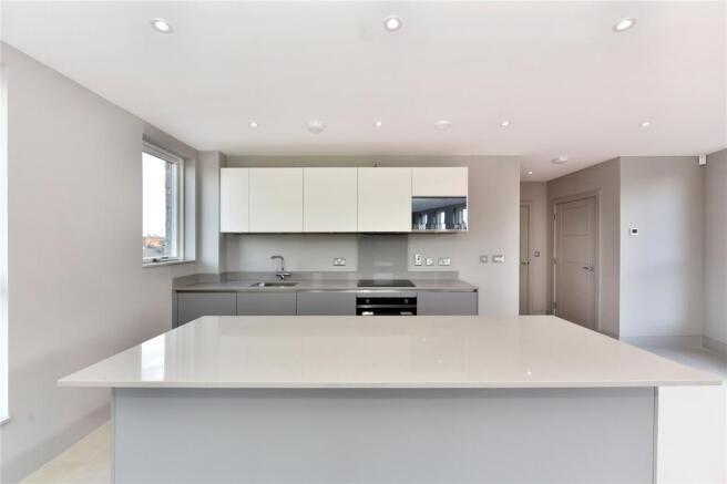 10129_CAT180101_I...