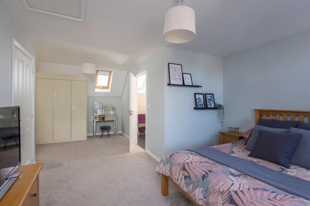 Damson Avenue 9 Bedroom 1-2.jpeg