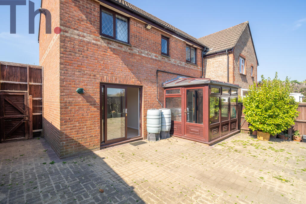 Low Maintenance Rear Garden