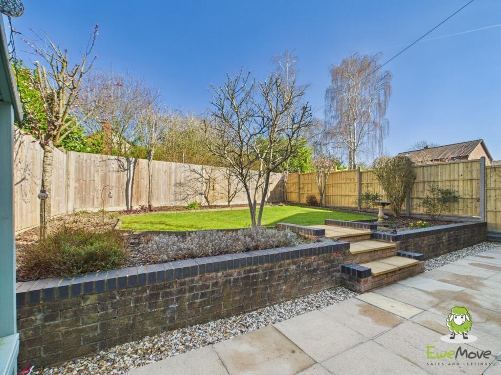 CAM03778G0-PR0187-STILL013