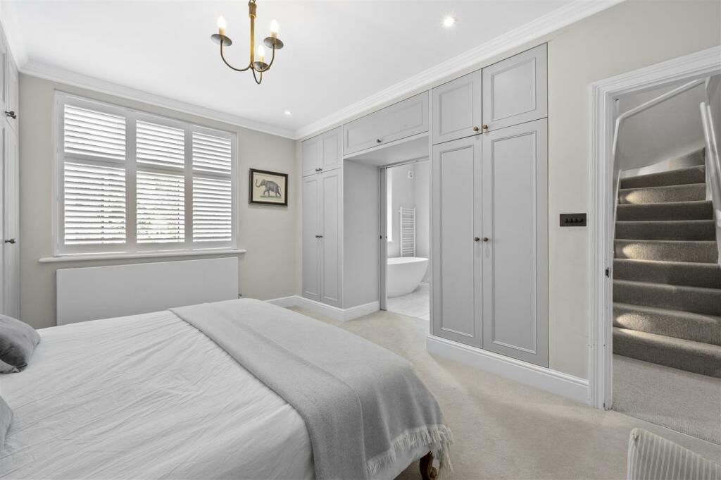 13 DURHAM ROAD,26.jpg