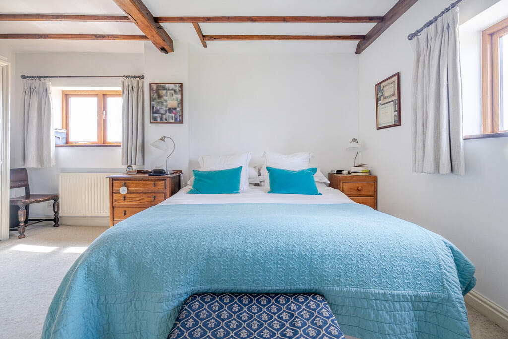 1302462-5-68483b6...