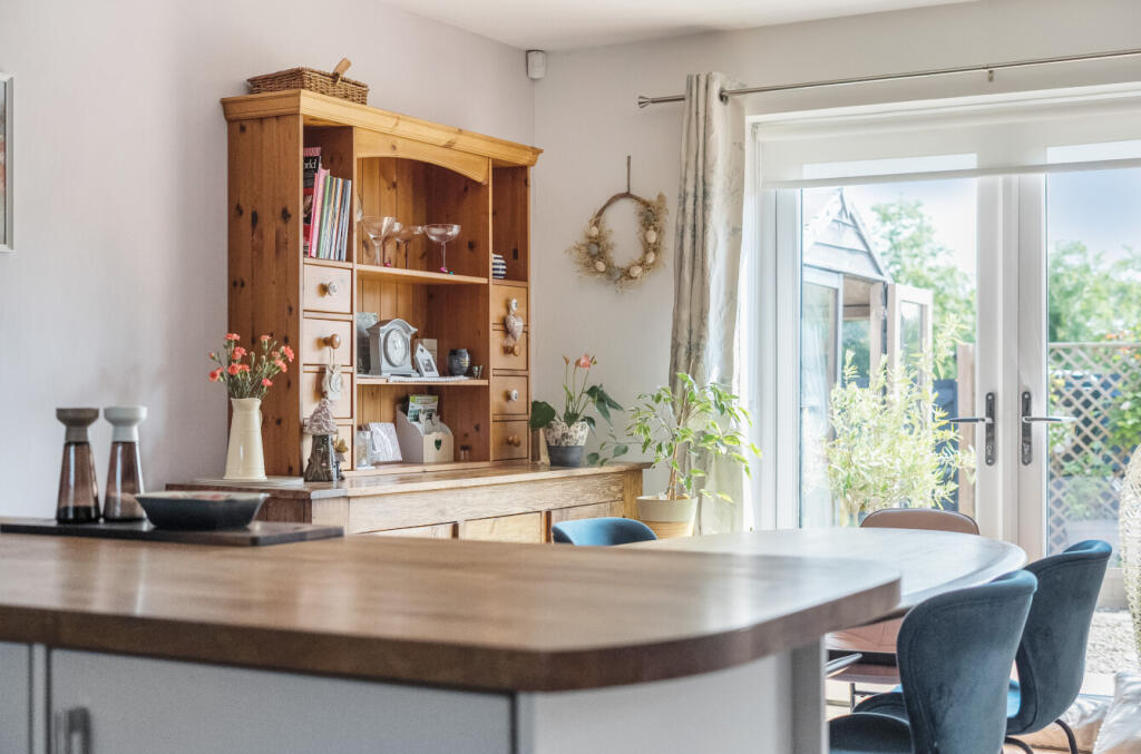 -684a98130fa94-l-1295203-12-68495b0ec6ead