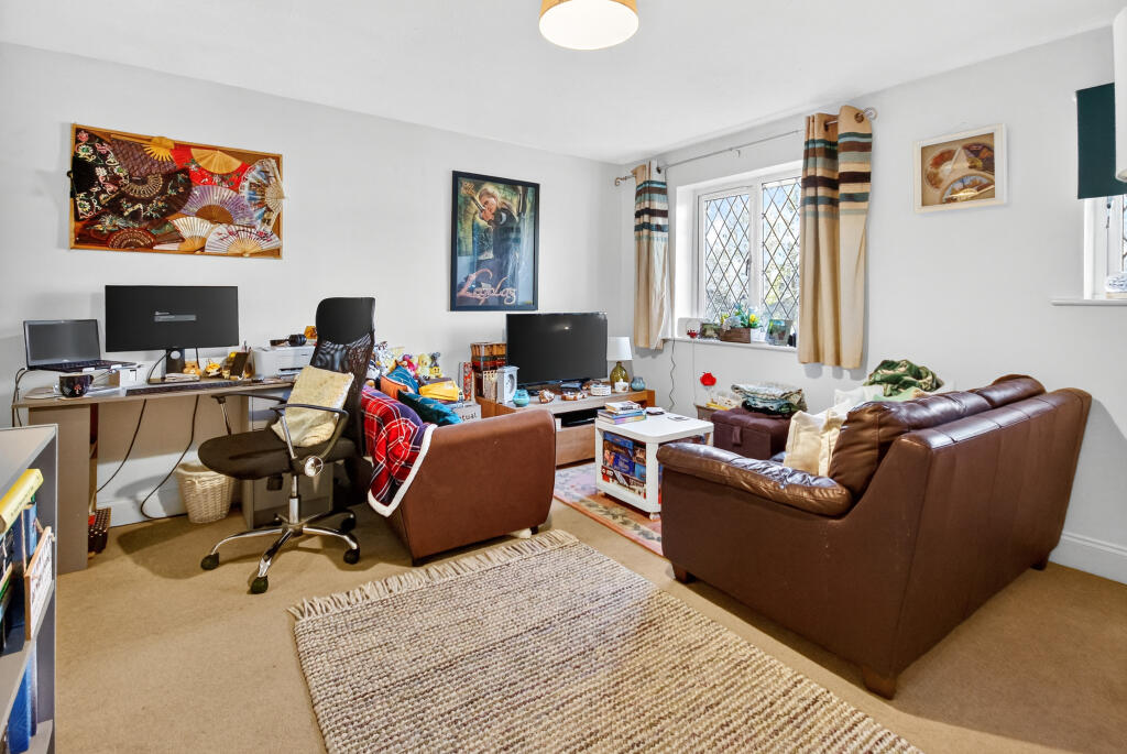 67simmondscloselarge3