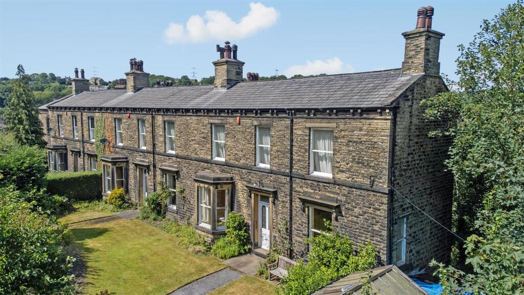 2 to 6 Rochdale Rd D.09.Photoneg.co.uk.jpg