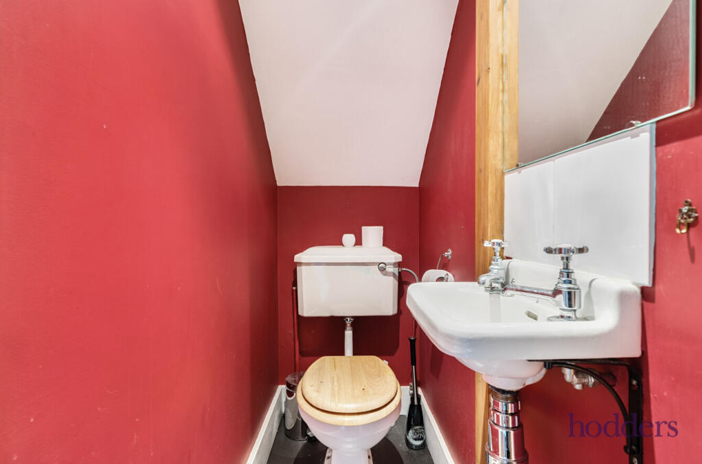 b4265516-c281-467...