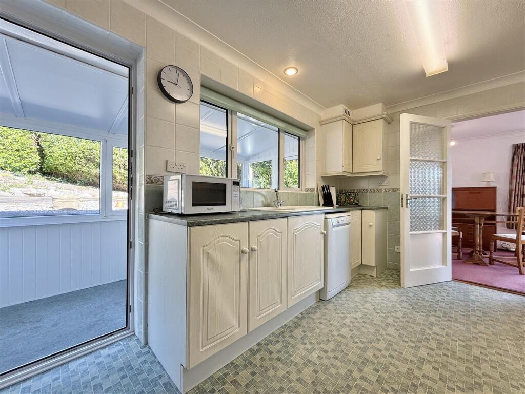 Kitchen Into Utility.JPG