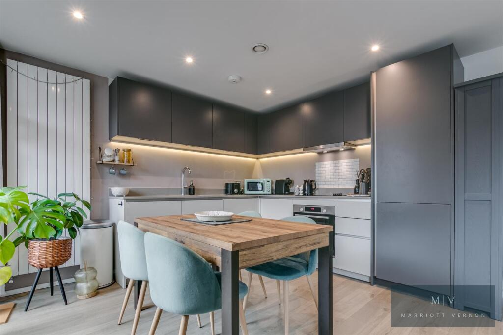 Chalkhurst Court 8 MV-11.jpg