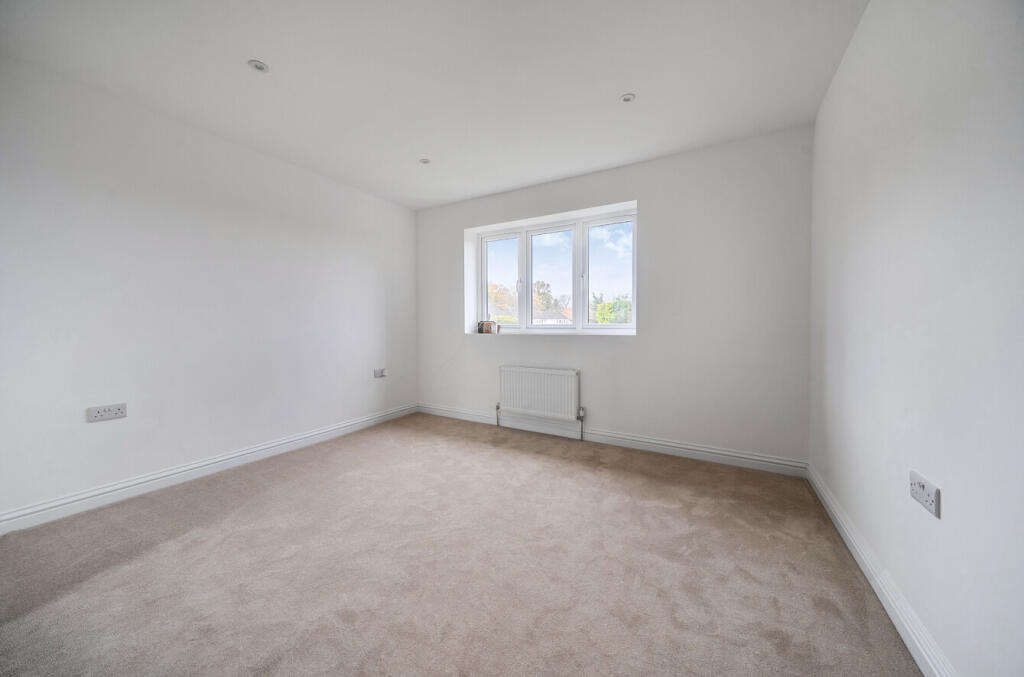 1376417-19-690c7c...