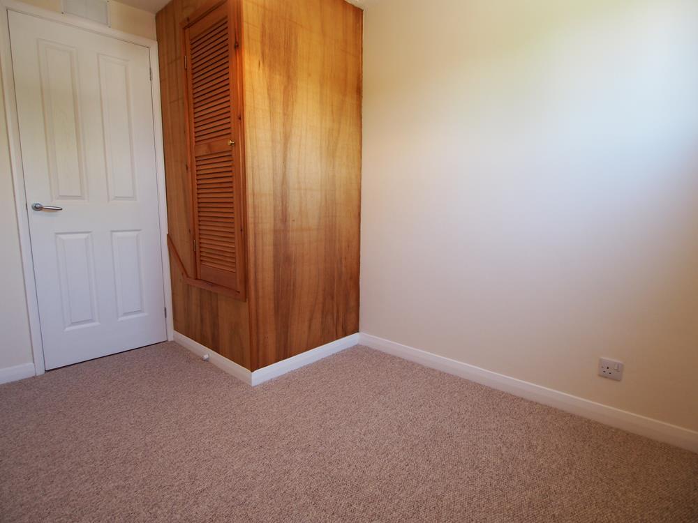 Bedroom 3/Study