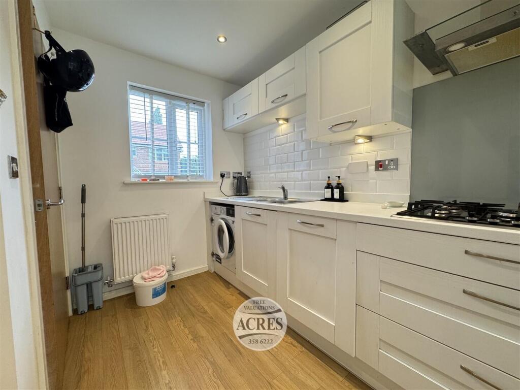 IMG_3995 (Large).jpg