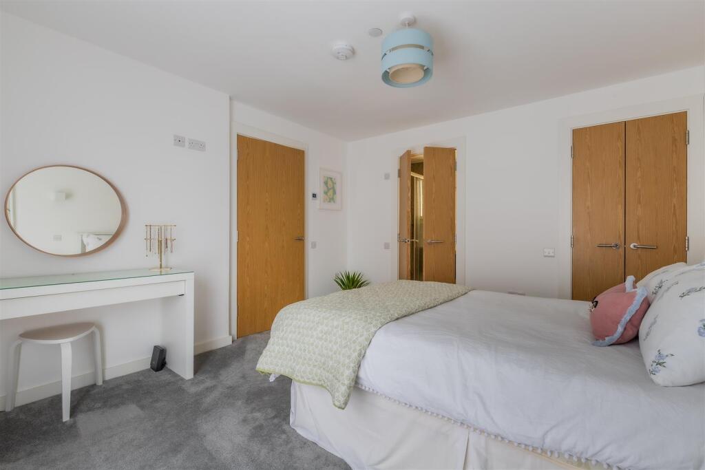 Hamilton Villas 3-18.jpg