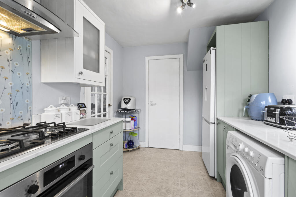 Kitchen 2