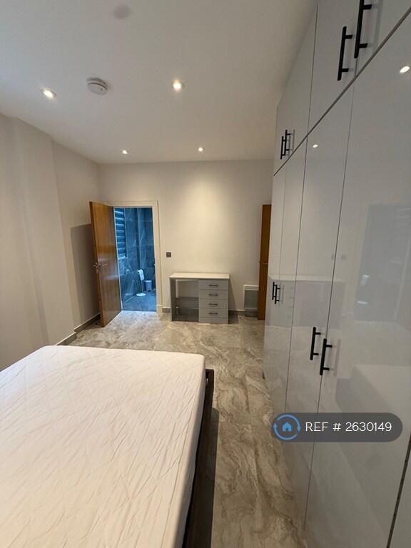 Bedroom 3 w/ En Suite