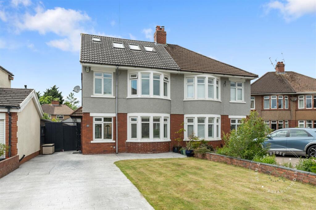 St Asaph Close, HernCrabtree (22).jpg