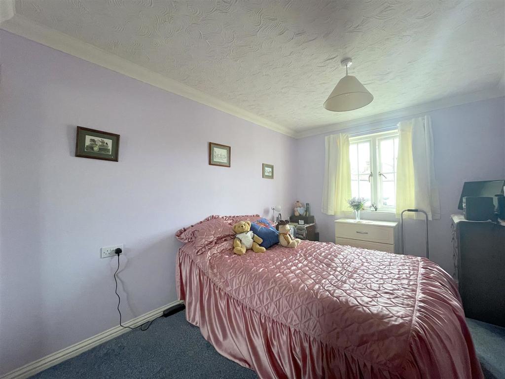 Bedroom (2).jpeg