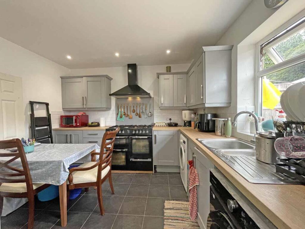 Mount Gould Avenue 13 KItchen Front.jpg